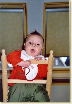 20050108-02 Mark zit op de stoel